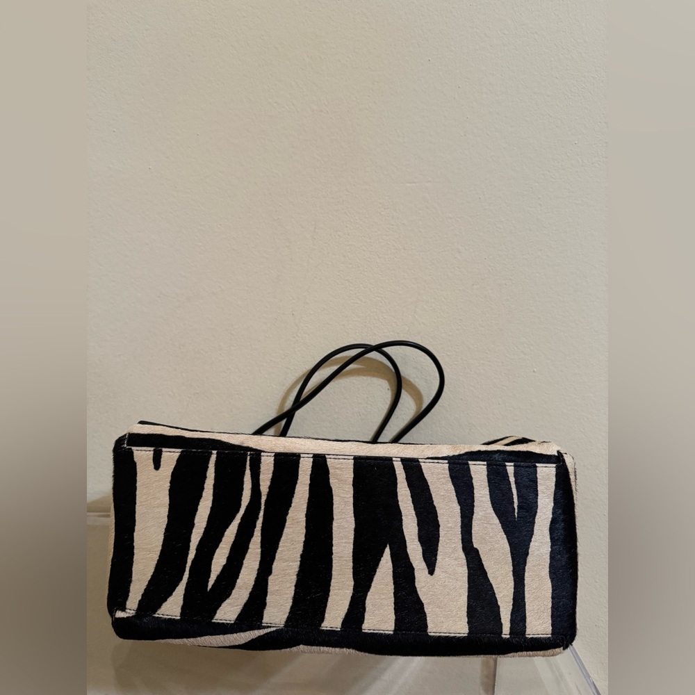 Marc Jacobs The Zebra Haircalf Large Dual Bag Black Cream - Picture 5 of 15